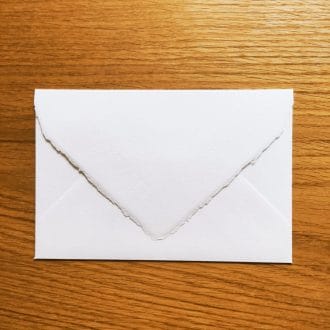 Ivory Amalfi paper invitation envelopes. Format 12x18