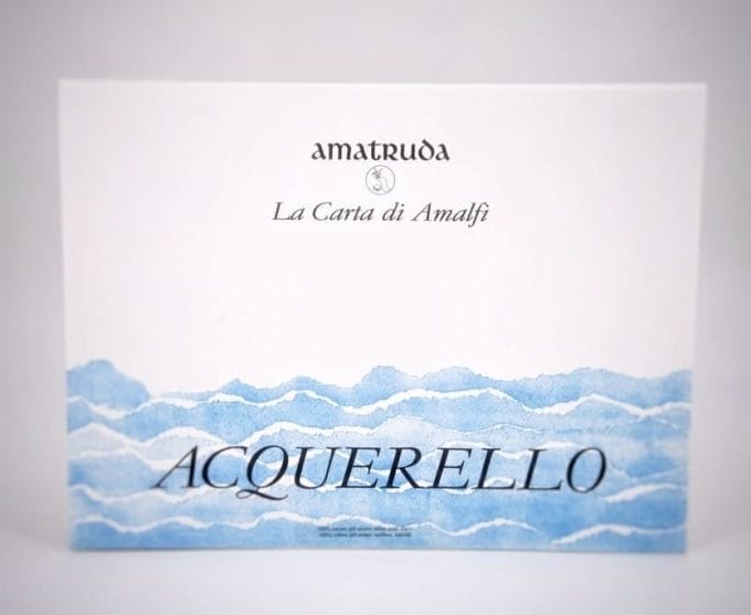 Watercolor album in 30 x 40 centimeter Amalfi paper with 340 gram interior pages.
