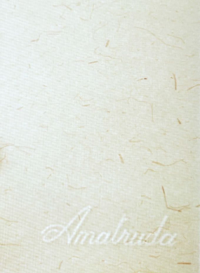 Avorio con paglia Immagine rappresentativa per biglietti decorati con paglia in carta a mano di Amalfi