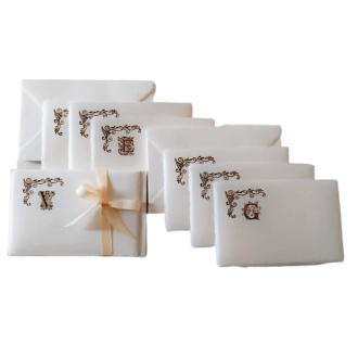 Segnaposto in carta di Amalfi personalizzato con capolettera
