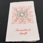 Biglietto auguri in carta di Amalfi con decoro maiolica rossa