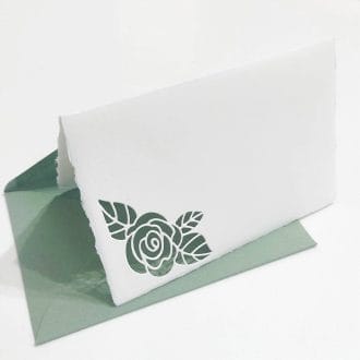 Amalfi paper folding cards with an openwork of a rose petal and sepia colored envelopes. Size of the cards: 13*8. Envelope size: 14*9 cm.