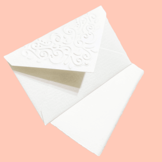 Biglietti e buste con decoro in rilievo in stile fiorentino