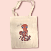 La tote bag in cotone 100% biologico con il decoro del polpo realizzato dalla bottega de Lo Scrigno di Santa Chiara