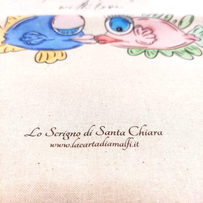 Shopper bag "The kiss" Detail of the artist's autograph featured on the shopper bag "The Kiss"